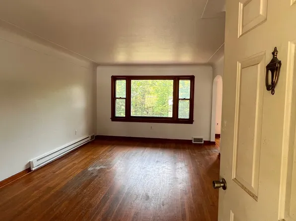 16790 Main Market Rd Unit 6, West Farmington, OH 44491