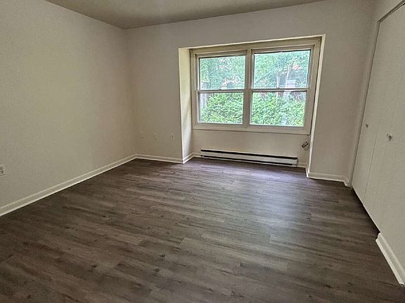 5th image of 1104 Franklin St #1