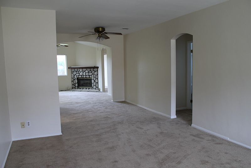 1st image of 6026 Sugarwood St