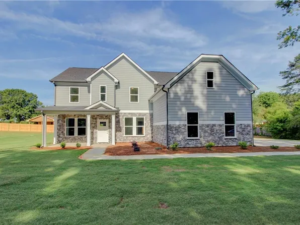 41 Woodland Rd, Covington, GA 30016