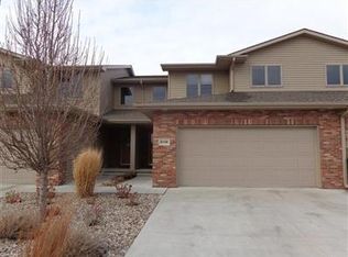 8706 Fontaine Dr, Lincoln, NE 68526