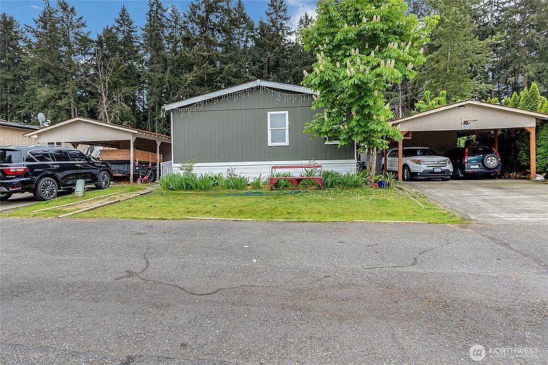2nd image of 7502 189th Avenue Ct E #9