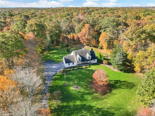 28 Bates Pond Road, Canterbury, CT 06331