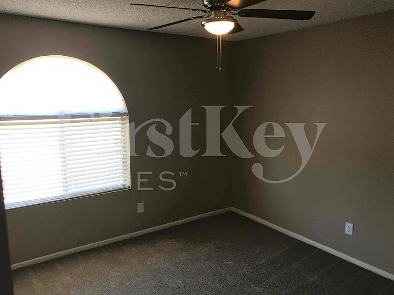 4507 W Aster Dr — Photo 11
