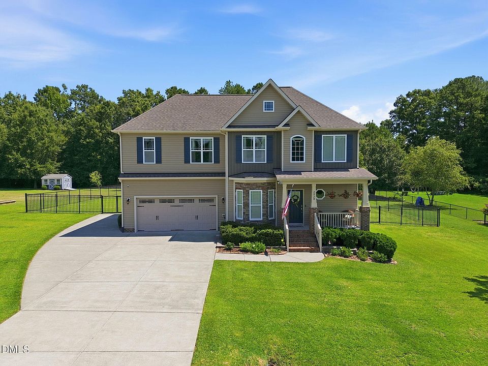 1st image of 2928 Plantation Glen Dr