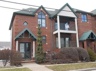 28756 Church St, Flat Rock, MI 48134