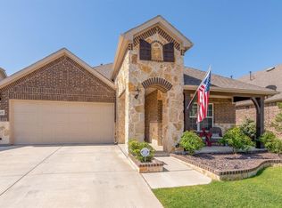 925 Pinnacle Ridge Rd, Haslet, TX 76052