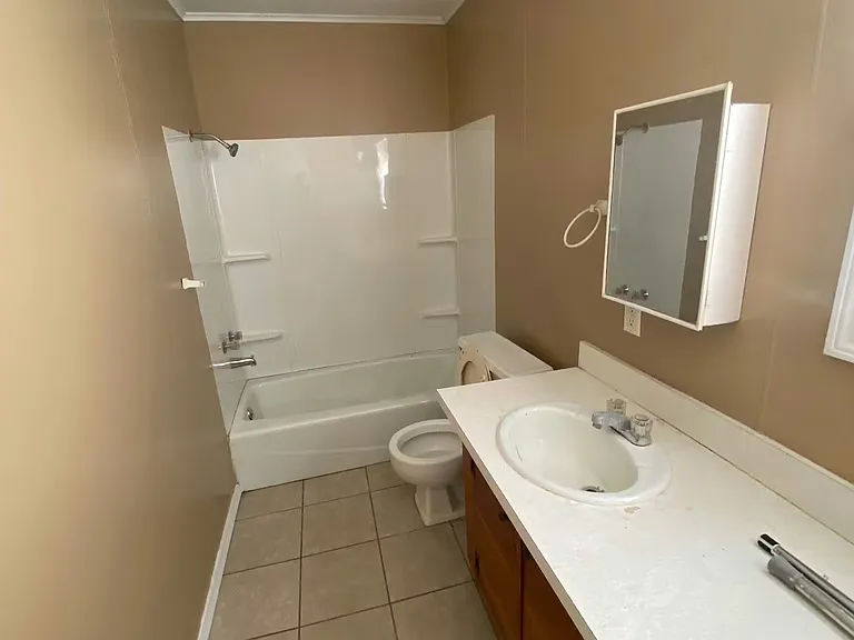 2303 Tull Ave #B — Photo 5