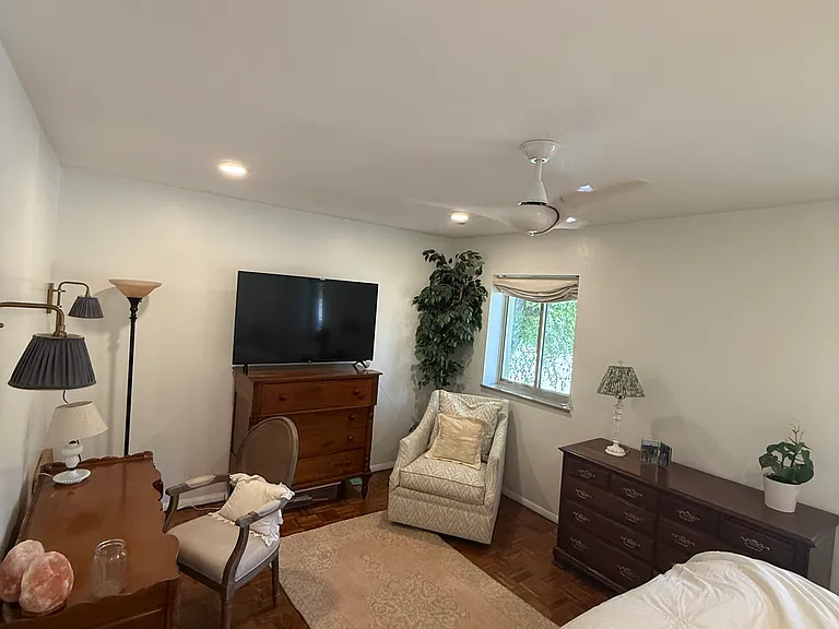 3636 Taliluna Ave #219 — Photo 9