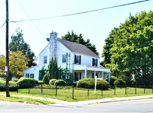 756 Front St, Hempstead, NY 11550