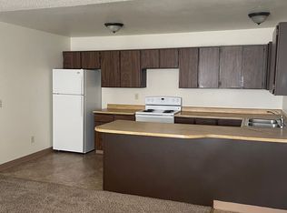 999 West St #999/11, Redding, CA 96001