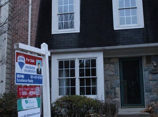 8604 Fountain Valley Dr, Gaithersburg, MD 20886