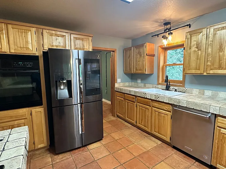 974 High Grade Way — Photo 17
