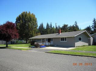 1636 N 19th St, Coos Bay, OR 97420