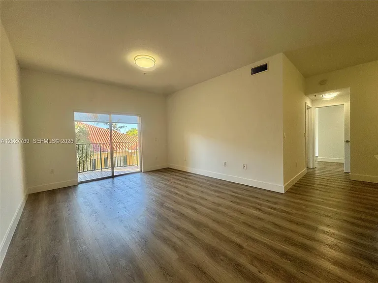 7300 NW 114th Ave #3066 — Photo 7