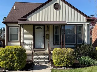 800 Cambridge Rd, Berkley, MI 48072