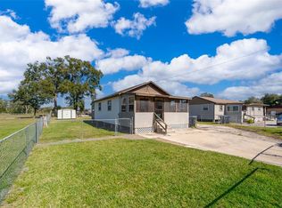 6781 Willow St, Mount Dora, FL 32757