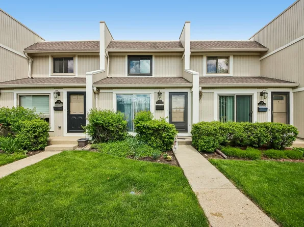 537 Pheasant Ct, Grayslake, IL 60030