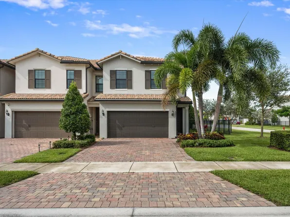 8221 Cinch Way, Lake Worth, FL 33467