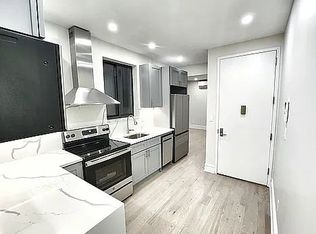 30-40 44th St #3, Astoria, NY 11103