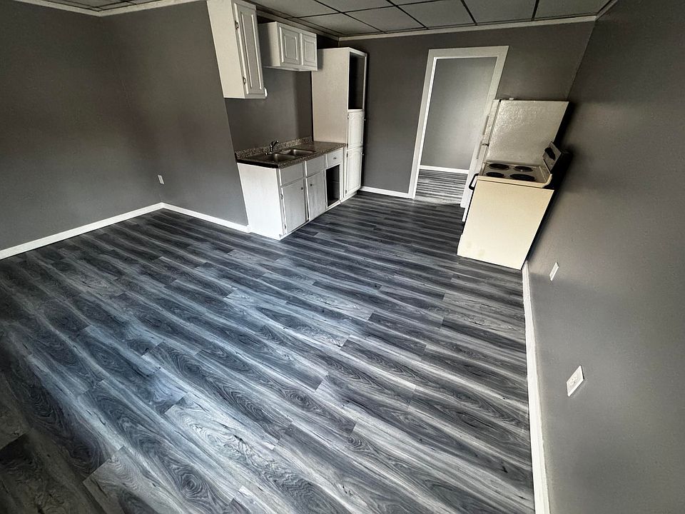 1st image of 6 Main Street