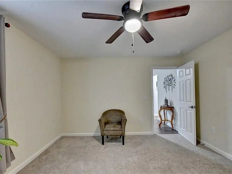 3260 Wood Springs Trce — Photo 28