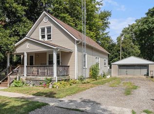2 Spring St, Yale, MI 48097