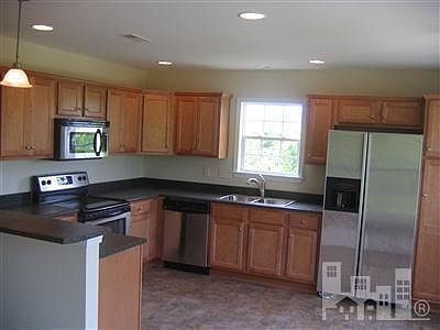 2nd image of 1007 Sweetbay Circle