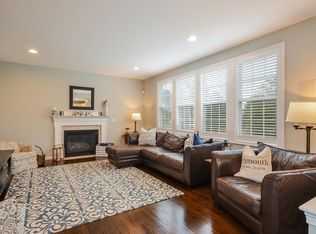 29 Beatrice Ave, Plymouth, MA 02360