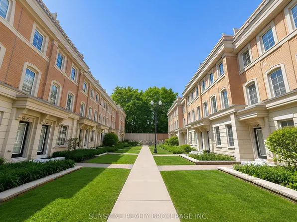 20 Hargrave Ln #12, Toronto, ON M4N 0A4