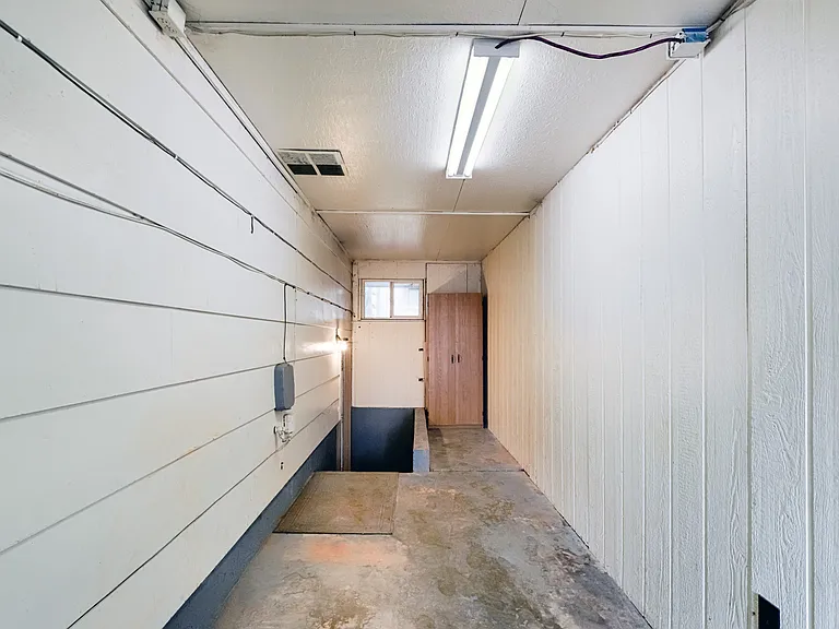 512 Elmwood Dr #1 — Photo 13