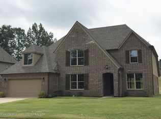 8743 Oak Grove Blvd, Olive Branch, MS 38654