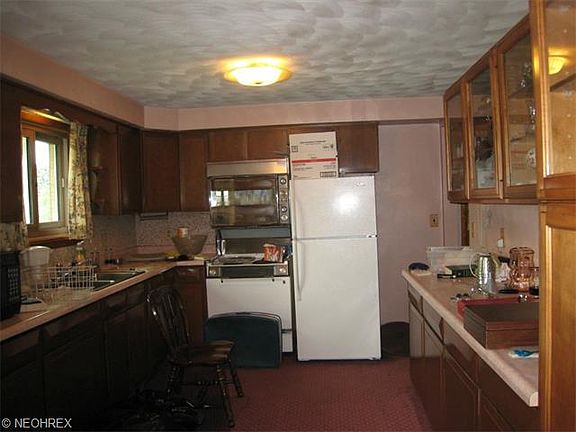 5th image of 47092 McDonald St