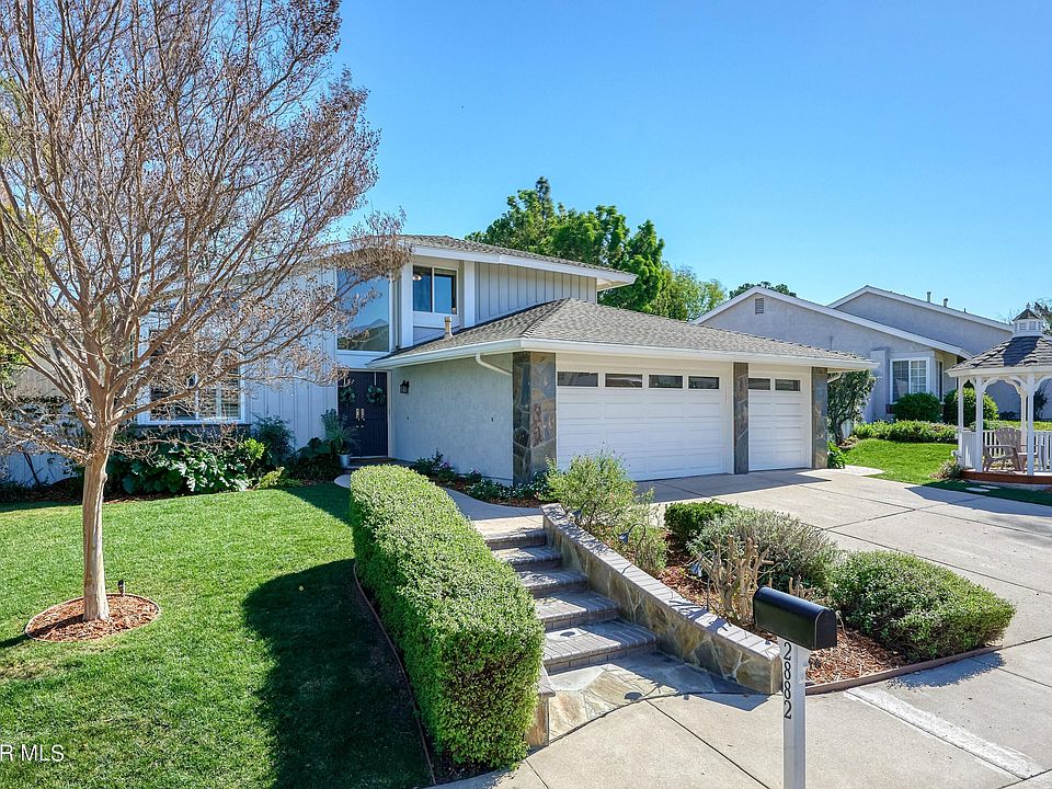 1st image of 2882 Columbine Ct