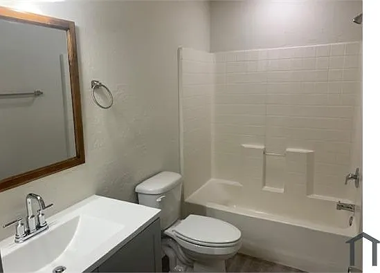 1318 W Mohave St #1 — Photo 11