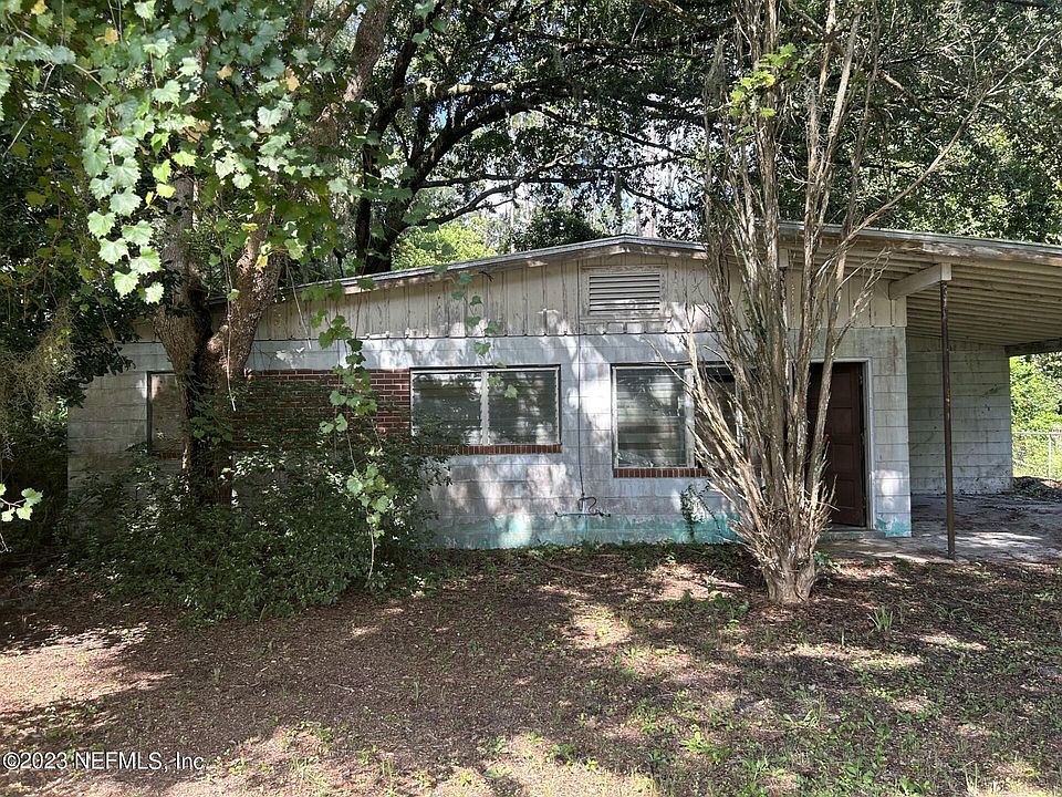 1st image of 2824 S PALM Avenue