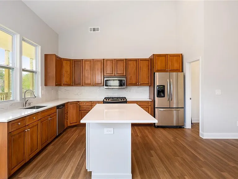 2295 Brandon Ct NE — Photo 10