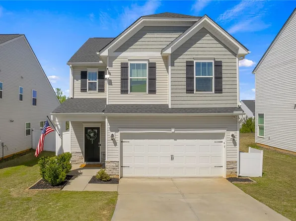 22 Corsica Ct, Simpsonville, SC 29681