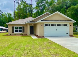 205 Creekwood Dr, Kingsland, GA 31548