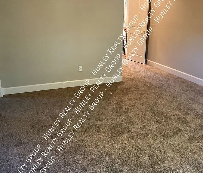 16237 Maricopa Ln — Photo 7