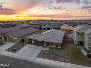 10932 W Radcliff Dr, Marana, AZ 85653