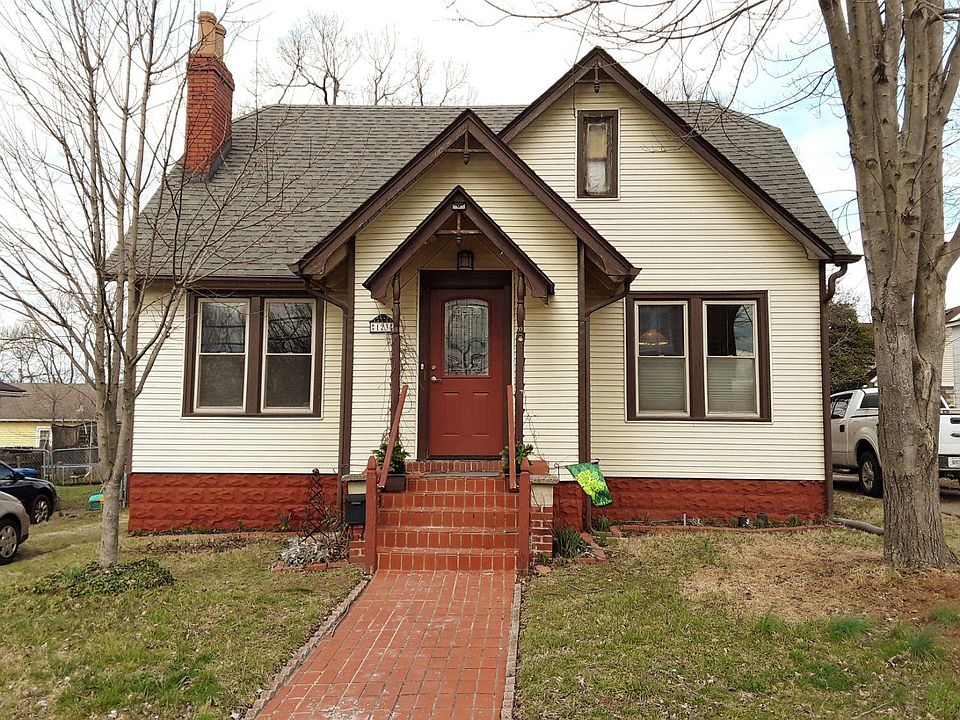 1st image of 123 Paris Ave