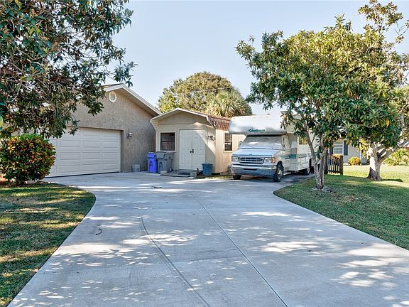5th image of 1806 4th Ln