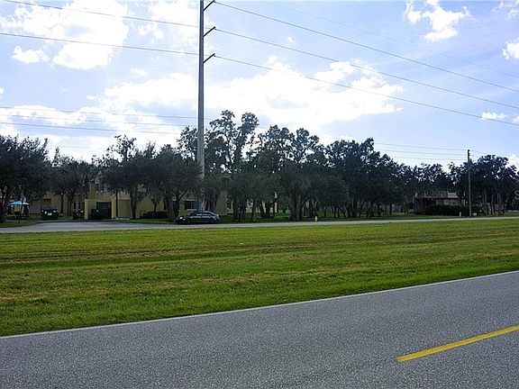 5th image of 20238 Kenilworth Blvd