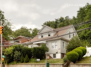 1359 Richmond Rd, Staten Island, NY 10304