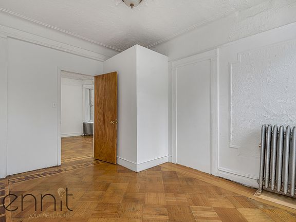 4th image of 967 Bergen St APT 4A