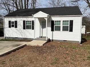 908 E Valley Dr, Columbia, TN 38401