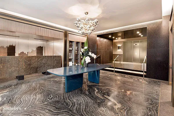 Sold by Sotheby's International Realty | media 11