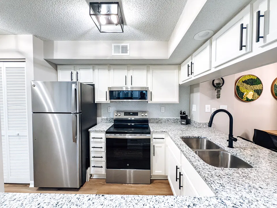 Fully stocked kitchen