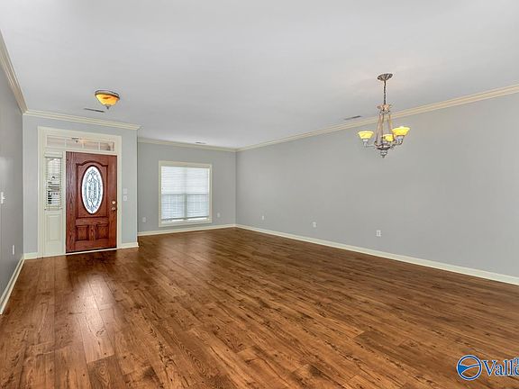 3rd image of 148 Ada Dr SE